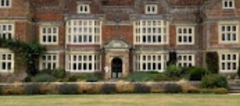 Centrally Located Modern House Near Ashford Town