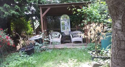 Pilgerglück the vacation apartment with a beautiful garden and many extras