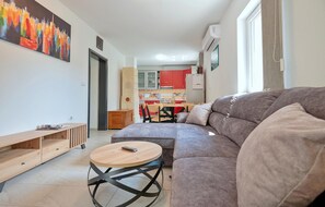 Älytelevisio, takka, stereot