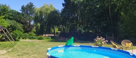 Baignoire à remous extérieure