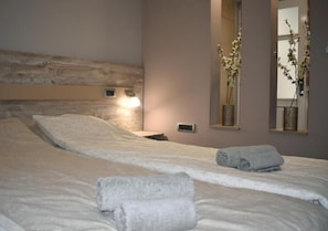 Deluxe-studio | Minibaari, äänieristys, ilmainen Wi-Fi, vuodevaatteet