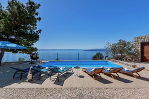 Piscine extérieure