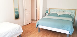 2 chambres, fer et planche à repasser, Wi-Fi gratuit, draps fournis