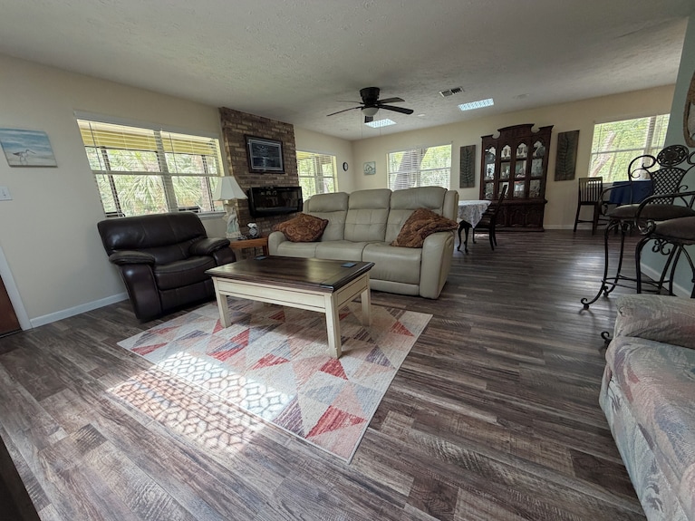 Stilt Home Close To Macraes, City Dock, Wild Life Park. - Homosassa, FL