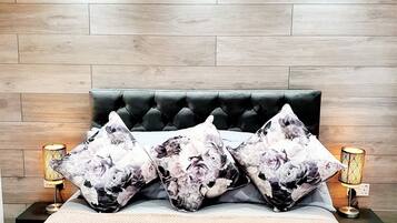 5 bedrooms, memory-foam beds, blackout curtains, free WiFi