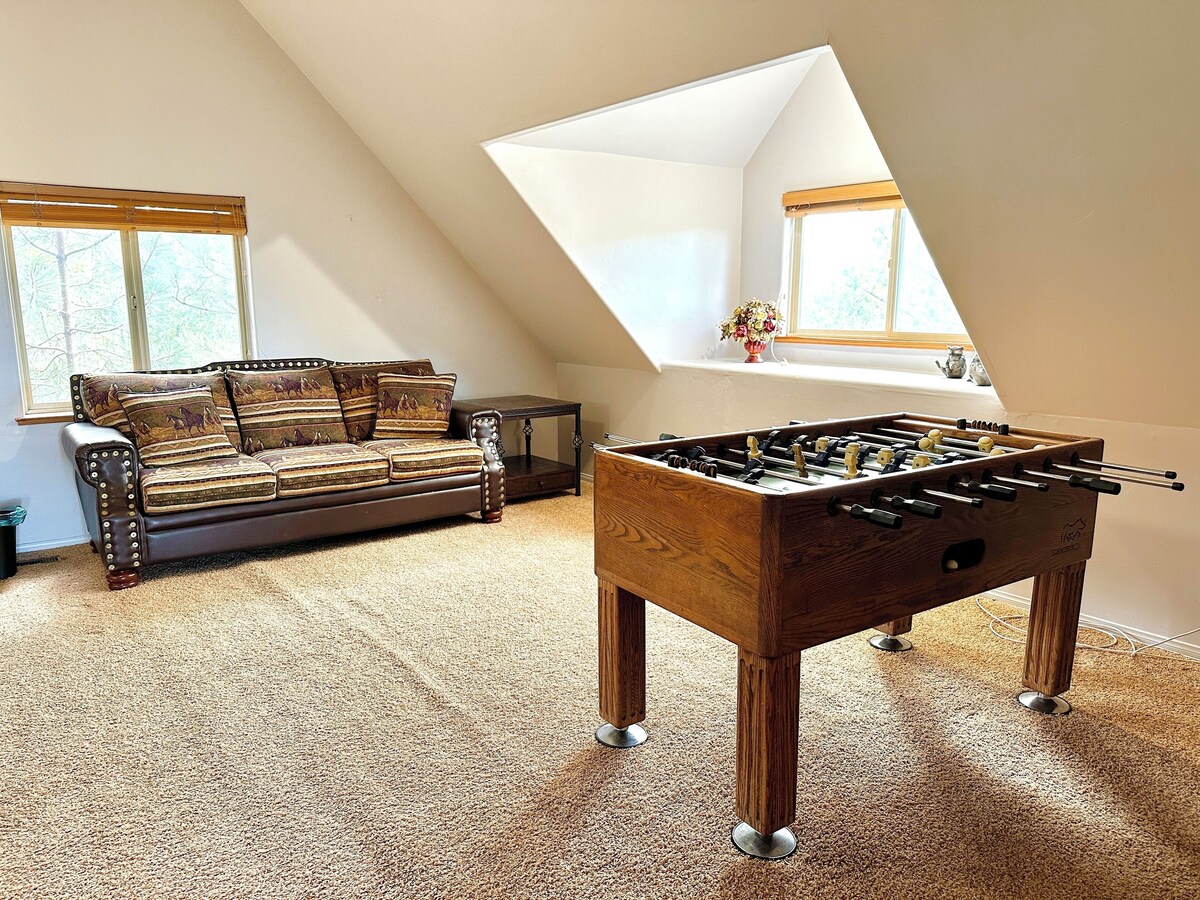 Photo 19 of BearPaw Retreat - Real Log/AmazingViews/Mins to Lake/Tesla Charger
