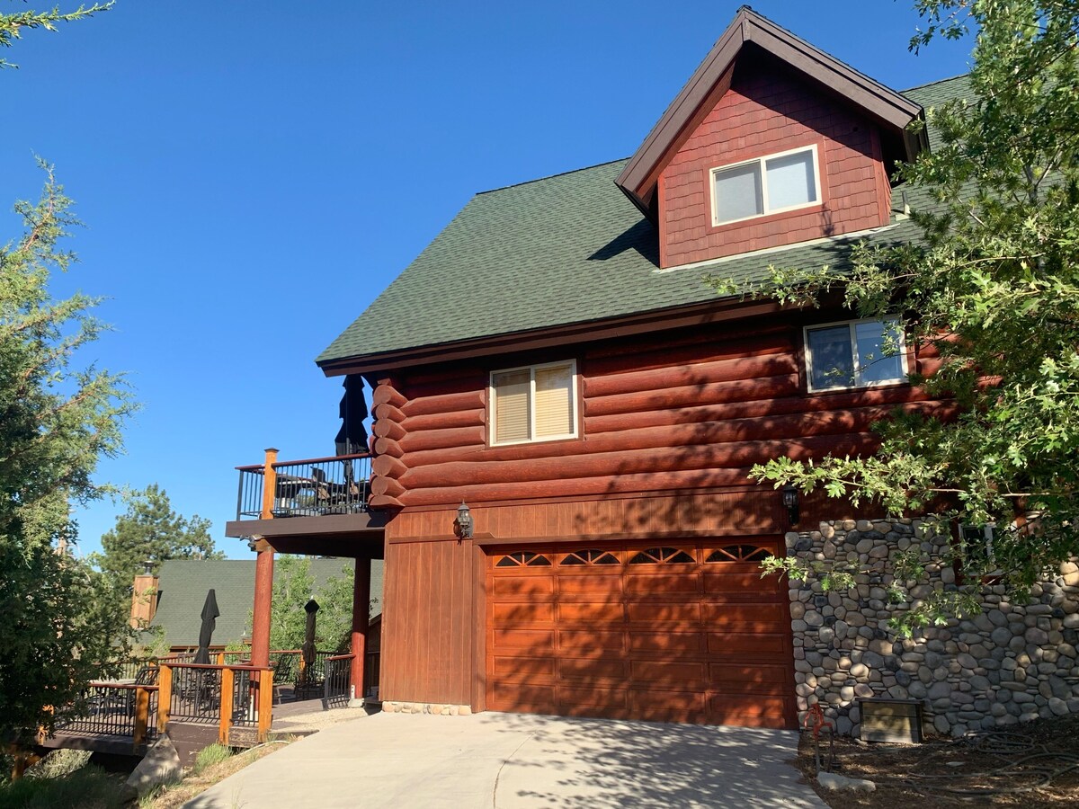 Photo 41 of BearPaw Retreat - Real Log/AmazingViews/Mins to Lake/Tesla Charger