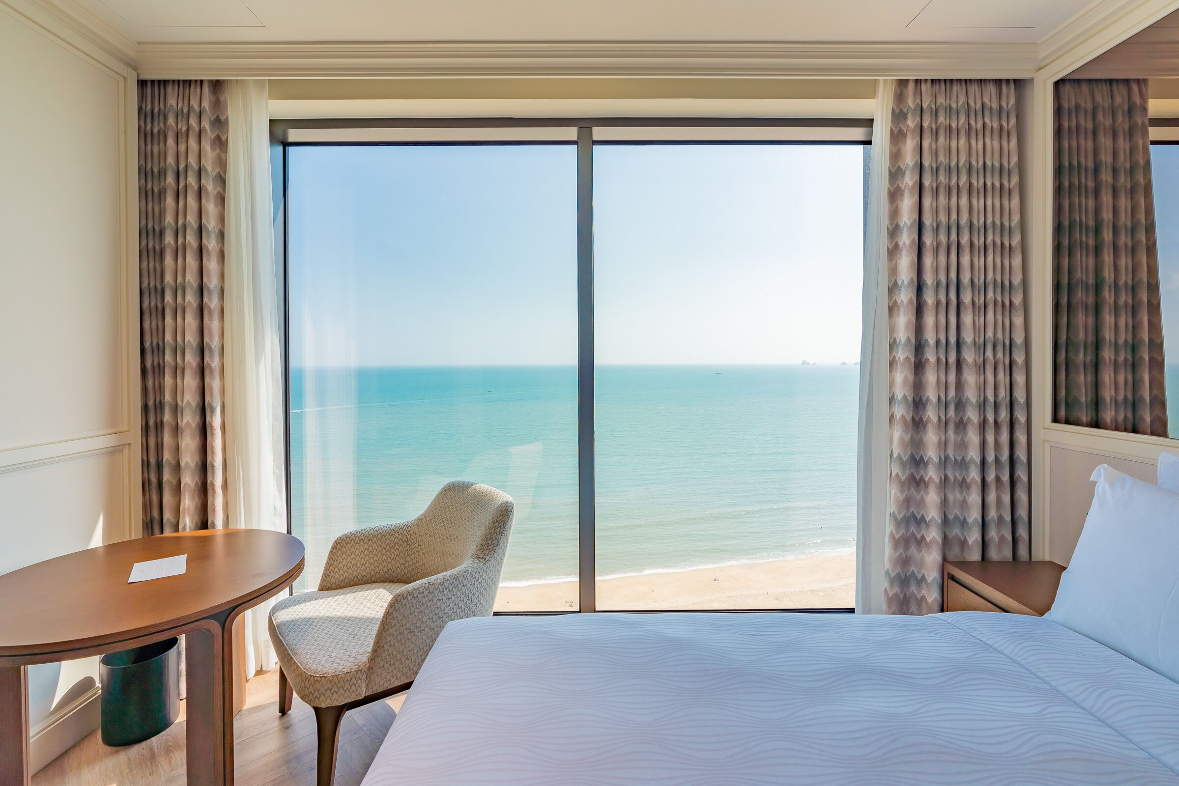 deluxe ocean view king | 1 bedroom, frette italian sheets, premium bedding, in-room safe