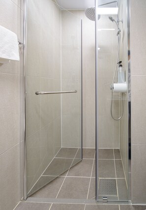 Casa | Baño | Regadera, amenidades de baño gratuitas, secadora de cabello, bidet 