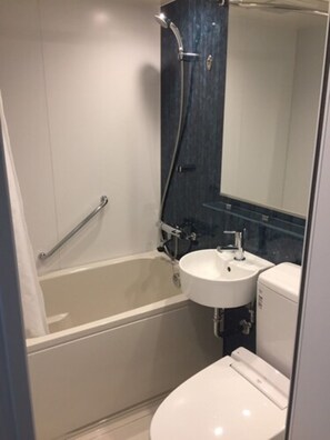 Large Room | Bathroom | Hair dryer, bathrobes, slippers, electronic bidet - Omura Station Hotel Nagasaki Airport (Omura)