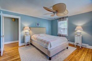 3 Schlafzimmer, Bügeleisen/Bügelbrett, WLAN, Bettwäsche