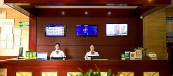 Greentree Inn Luoyang Yichuan Yilong Avenue