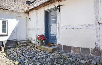 Nice home in Kirke Hyllinge with WiFi