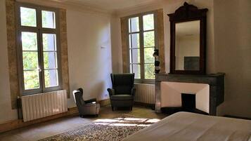 7 chambres, Wi-Fi, draps fournis