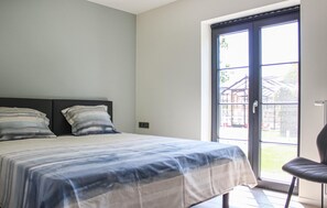 7 chambres, lit parapluie, Wi-Fi gratuit, draps fournis