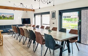 Dining - Amazing home in Diksmuide (Diksmuide)
