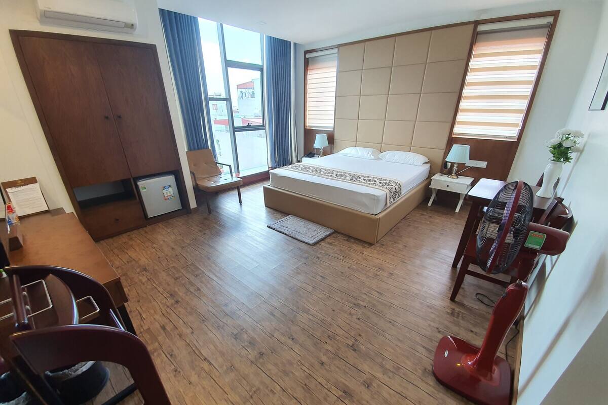 Minibar, desk, blackout curtains, soundproofing
