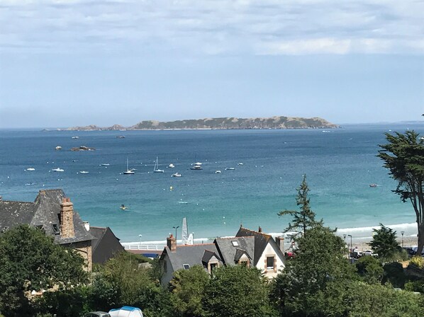 Vista a la playa o el mar