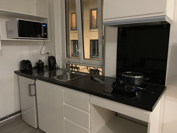 Private kitchen - Newly renovated and equipped studio in Rouen city center (Rouen)