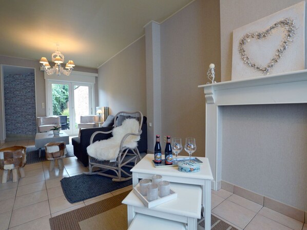 House | Living room - West Flanders Vacation Home (Comines-Warneton)