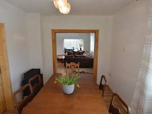 Dining - Holiday Home in Filz near River (Filz)