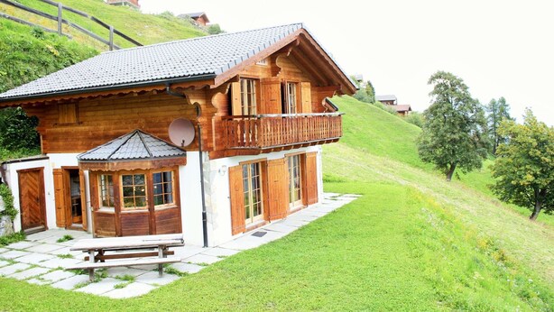 Chalet | Bahagian luar