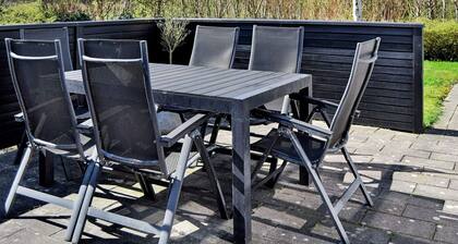 6 Person Holiday Home in Hemmet