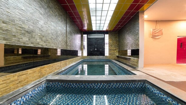 Unclassified image, 1 of 39, button - Glamour Hotel and Spa (Medan)