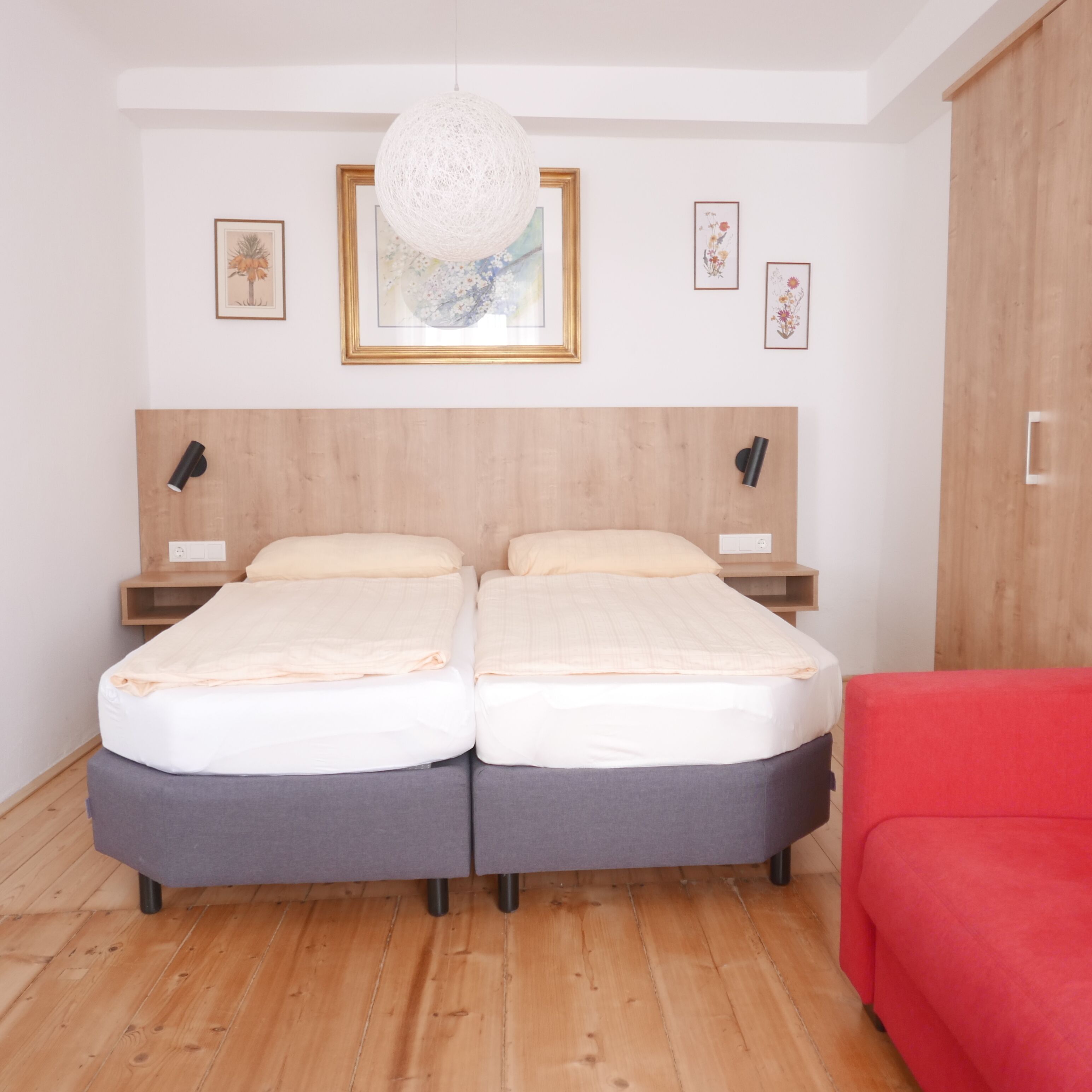 Condo tiện nghi đơn giản | Truy cập Internet không dây miễn phí, bộ trải giường 