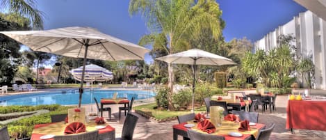 Breakfast, lunch, dinner served; local and international cuisine