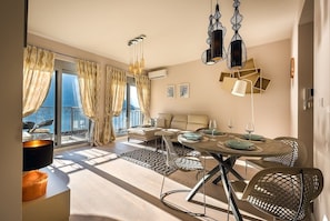 Dining - 2 Bedroom SEAVIEW apartment with Pool (Kotor)