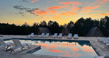 SKYLARANNA Resort & Spa