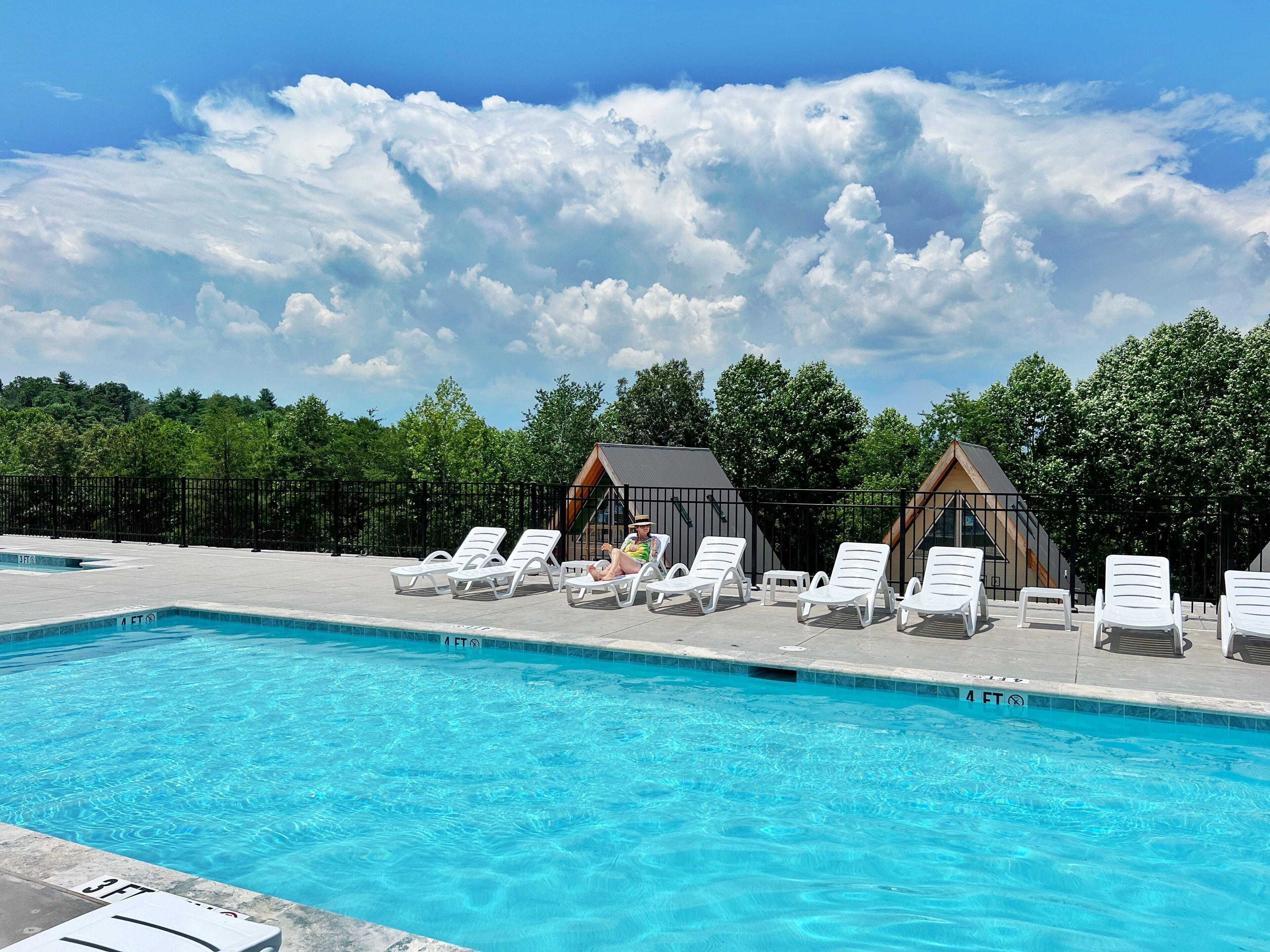 Outdoor pool, pool loungers