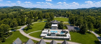 SKYLARANNA Resort & Spa
