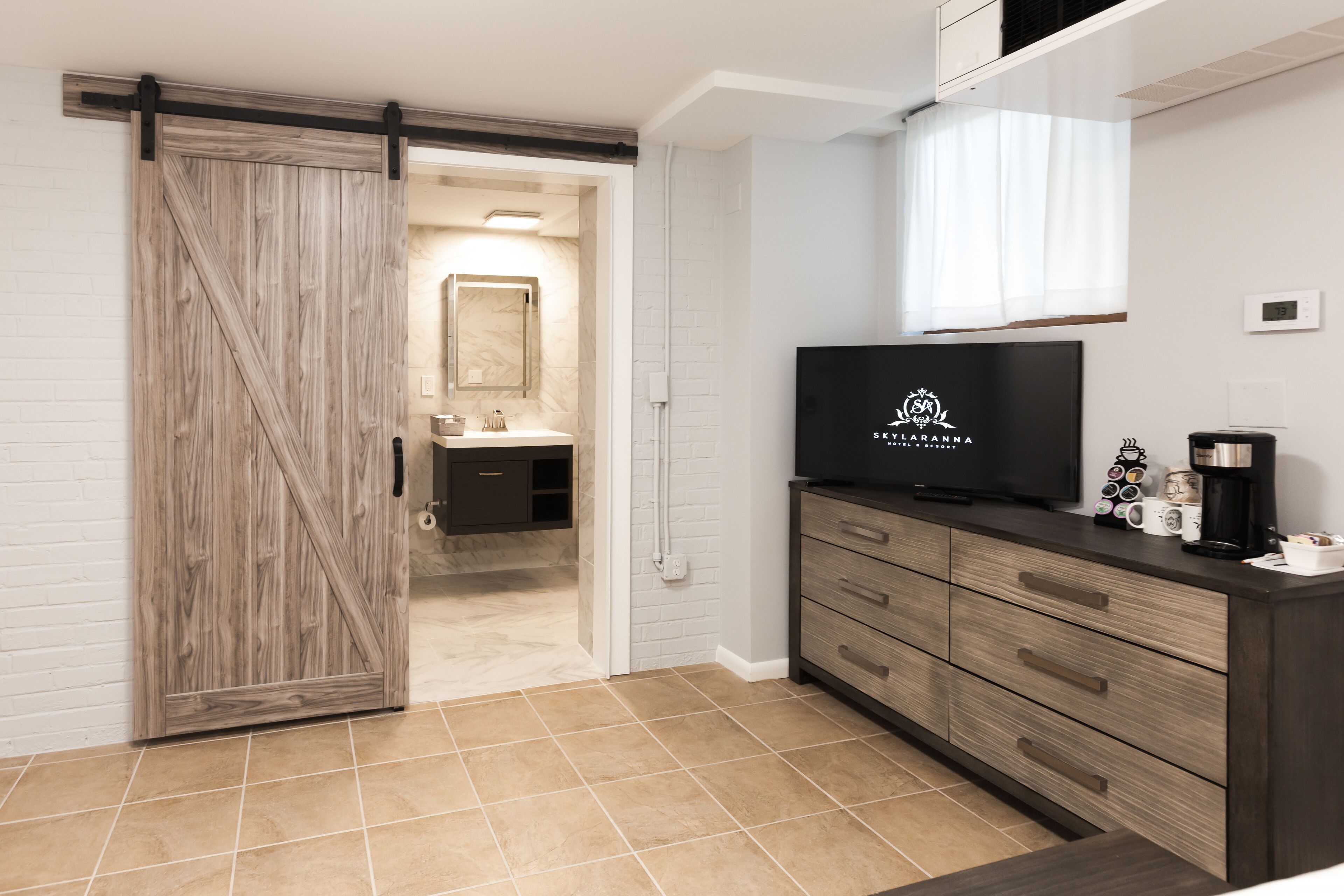 103 | 1 bedroom, premium bedding, memory-foam beds, individually decorated