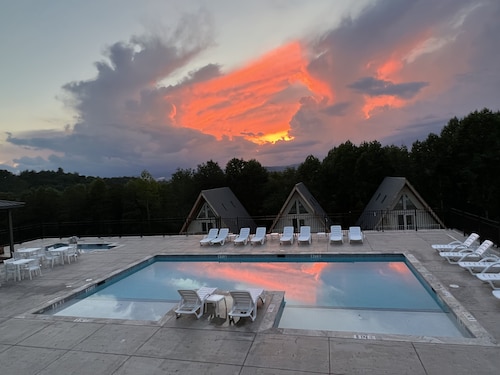 SKYLARANNA Resort & Spa