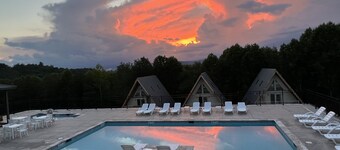 SKYLARANNA Resort & Spa