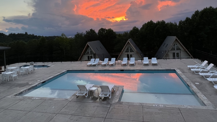 SKYLARANNA Resort & Spa