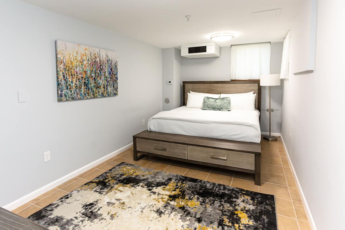 Familien-Suite, 1 Schlafzimmer, Nichtraucher, Kochnische | 1 Schlafzimmer, hochwertige Bettwaren, Betten mit Memory-Foam-Matratzen