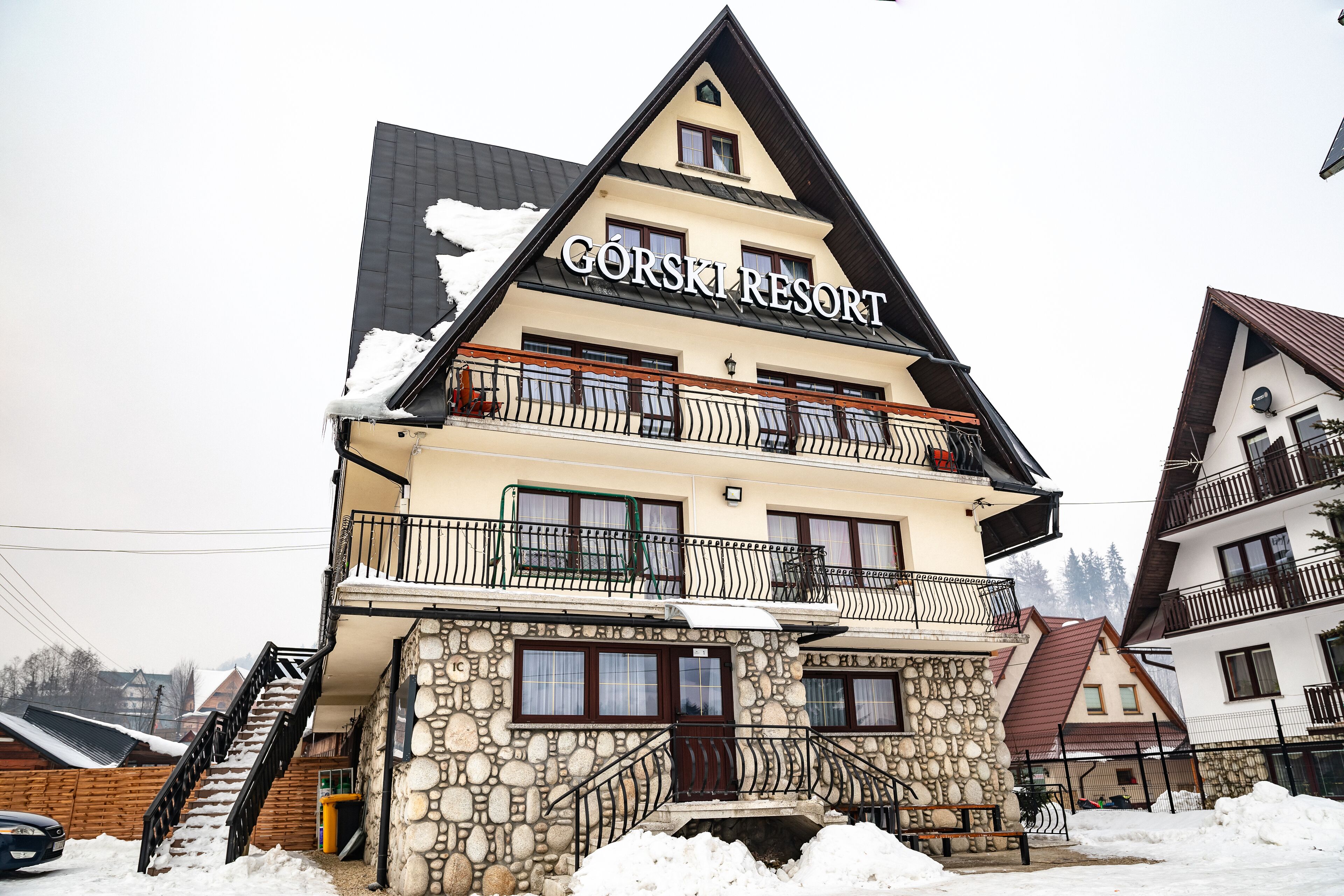 Bagian depan properti