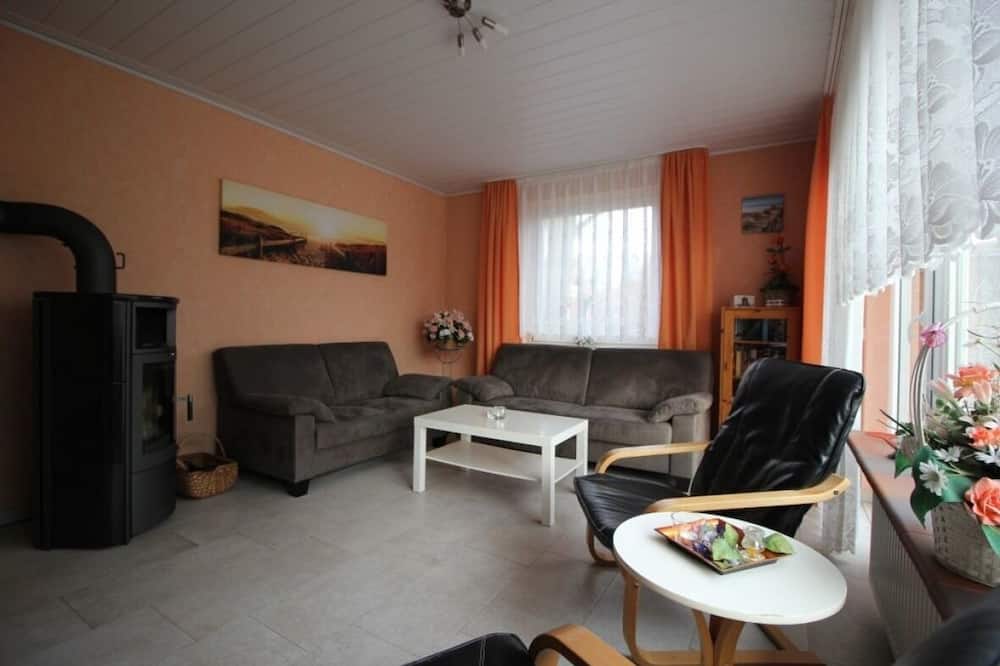 Vacation home for 7 guests with 100m² in Dornum (116715)