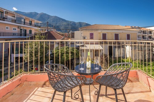 Blue Seaview Apartment on Nydri Coast