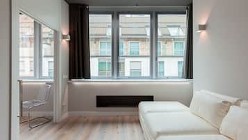 公寓, 1 张双人床和 1 张沙发床 | 起居区 | 32-英寸纯平电视 (配备有线频道)、电视