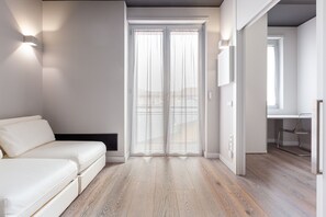 Apartment, 1 Double Bed with Sofa bed | Living area | 32-inch flat-screen TV with cable channels, TV - easyhomes - City Centre Suites (Milan)