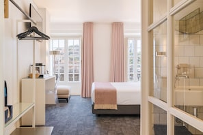 Classic Double Room, Balcony, River View | Individually decorated, individually furnished, blackout drapes