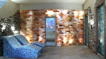 Sauna, hot tub, steam room, Turkish bath, deep-tissue massages