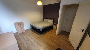 Deluxe Double Room - Portside Lodge (Bootle)