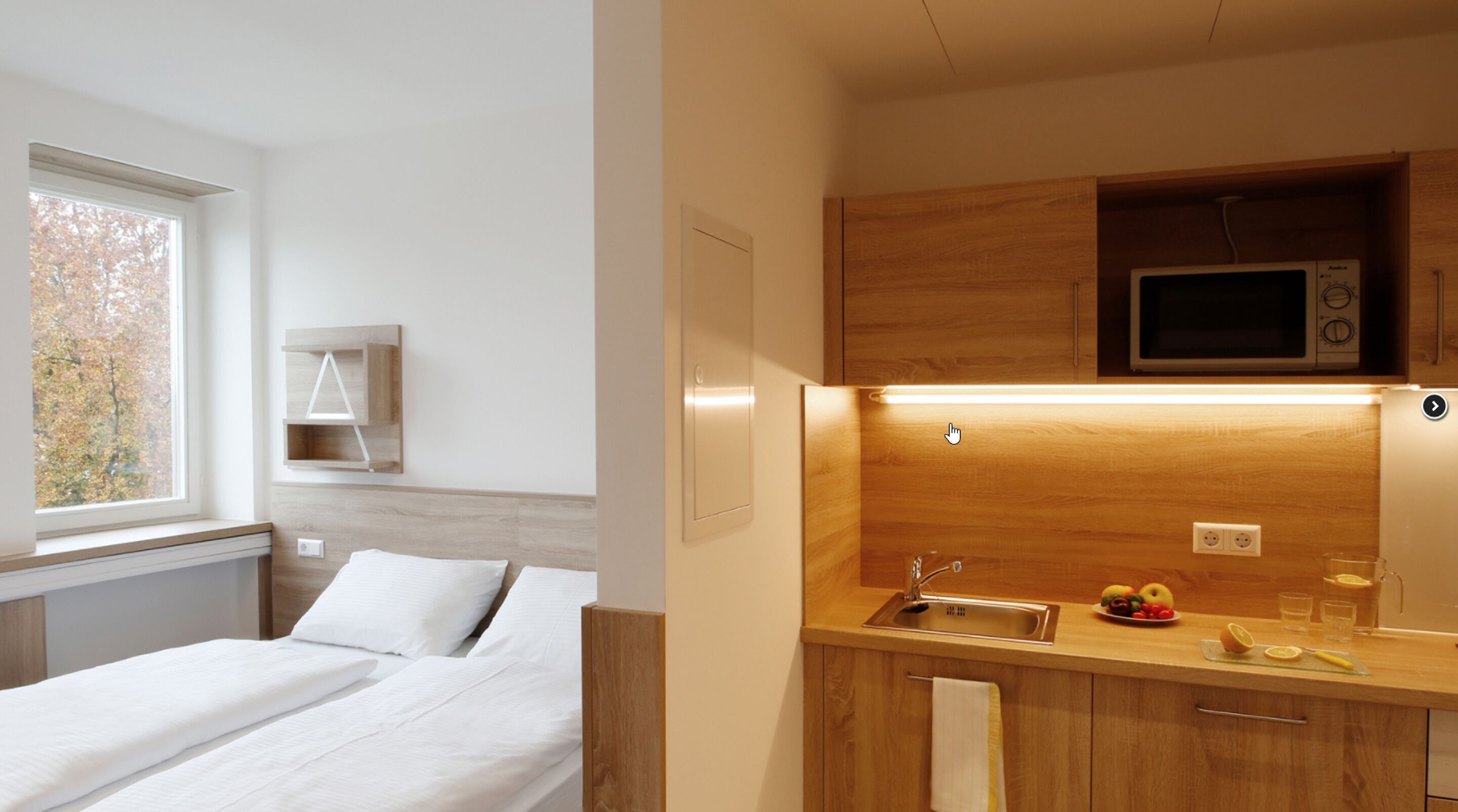 Desk, laptop workspace, free WiFi, bed sheets