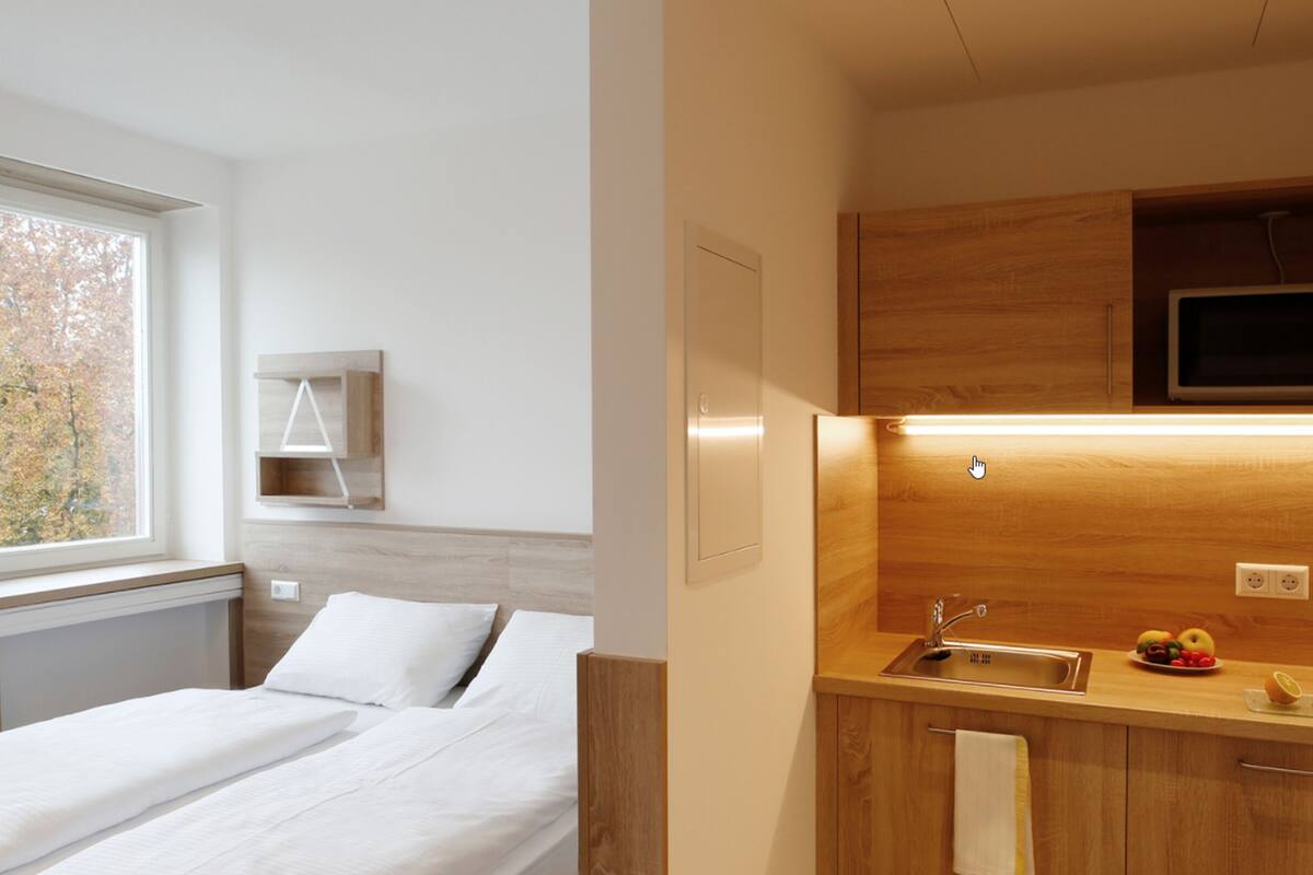 Desk, laptop workspace, WiFi (free), bed sheets