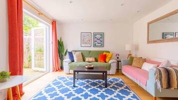 House (3 Bedrooms) | Living area | 20-inch TV with digital channels